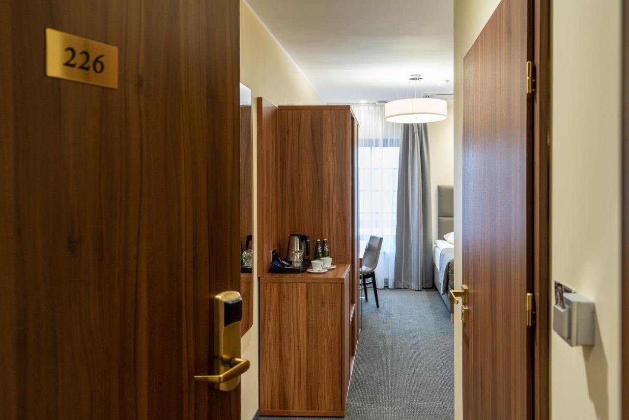 Hotel Wodnik Bydgoszcz Eksteriør billede